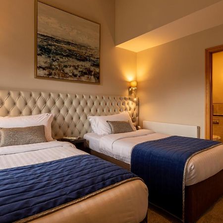 The Johnstown Estate Lodges Enfield Ngoại thất bức ảnh